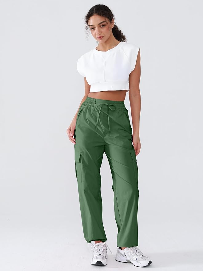 Hiking Pants Women Lightweight Cargo Pants Quick Dry Water Resistant Outdoor Travel Pants with Zipper Pockets