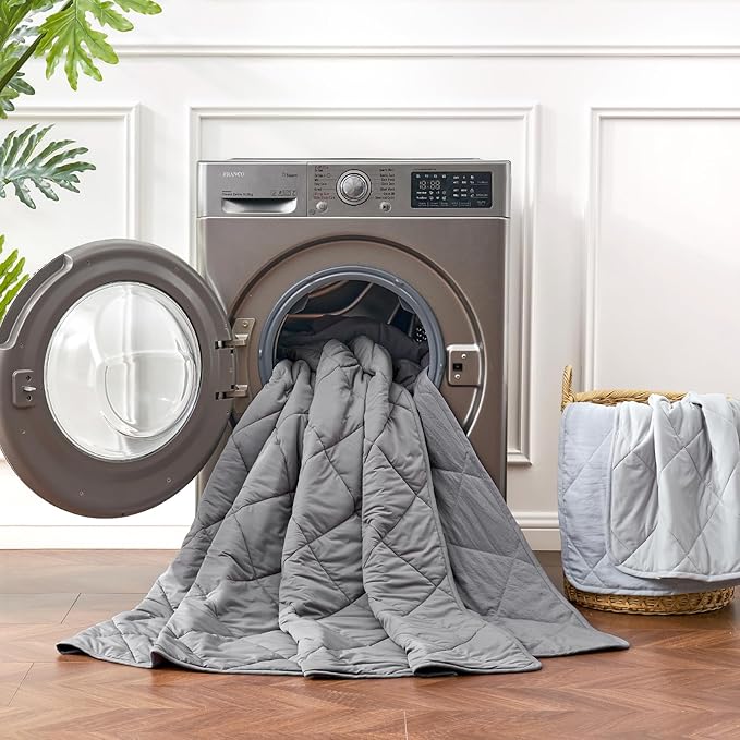 Cozy Bliss Cooling Blanket for Hot Sleepers, Q-Max 0.4 Cooling Comfort for Girls Boys, Cold Blankets for Night Sweats Sleeping, Ultra-Cool Lightweight Breathable Summer Blanket for Travel