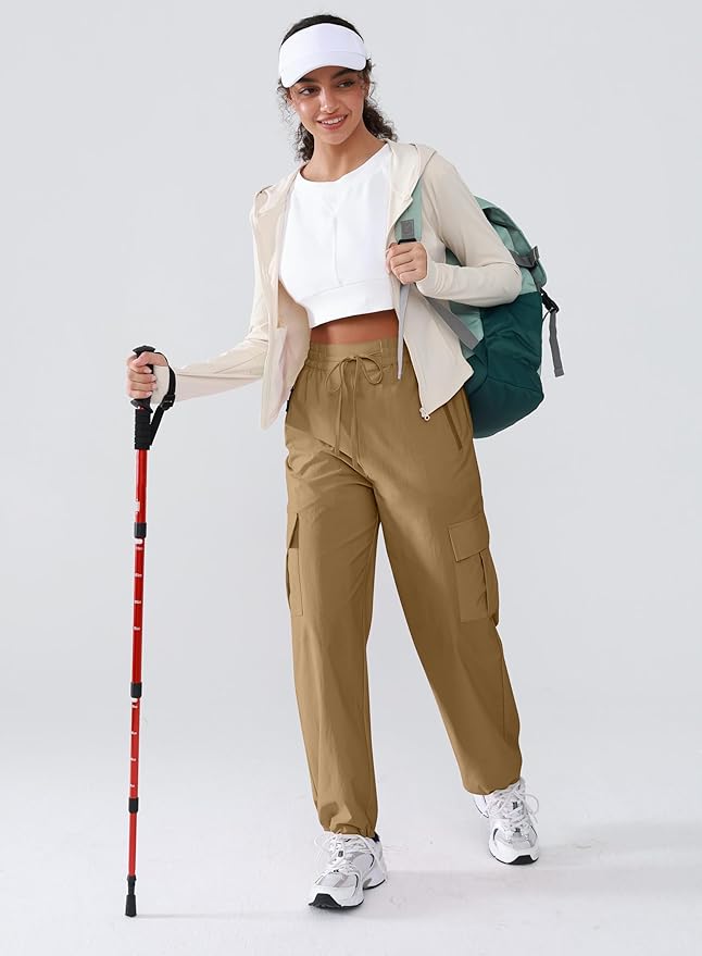 Hiking Pants Women Lightweight Cargo Pants Quick Dry Water Resistant Outdoor Travel Pants with Zipper Pockets